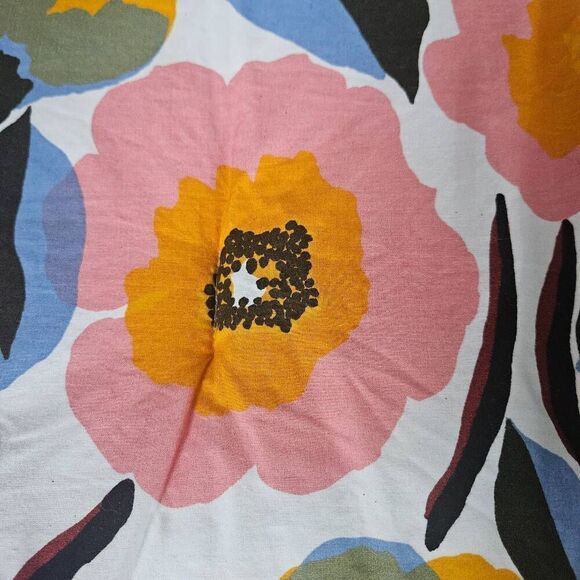 Marimekko comforter with 1 standar sham - Picture 2 of 7